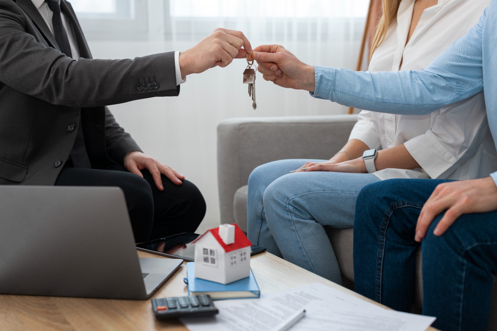 Đang cho thuê, nhưng mức giá quá thấp so với tiềm năng thực sự.